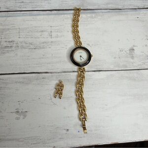 Vintage Gucci bezel link 11/12 watch with extra links, black cover